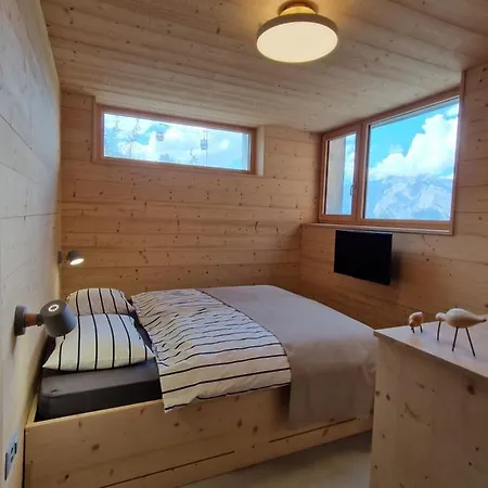 Ski-in Ski-out With Jacuzzi In * Nendaz