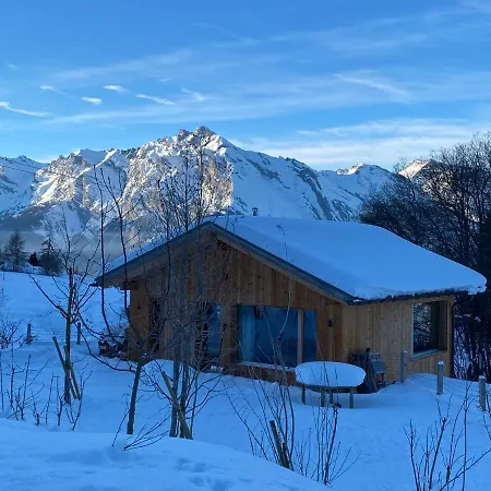 Σαλέ Ski-in Ski-out With Jacuzzi In